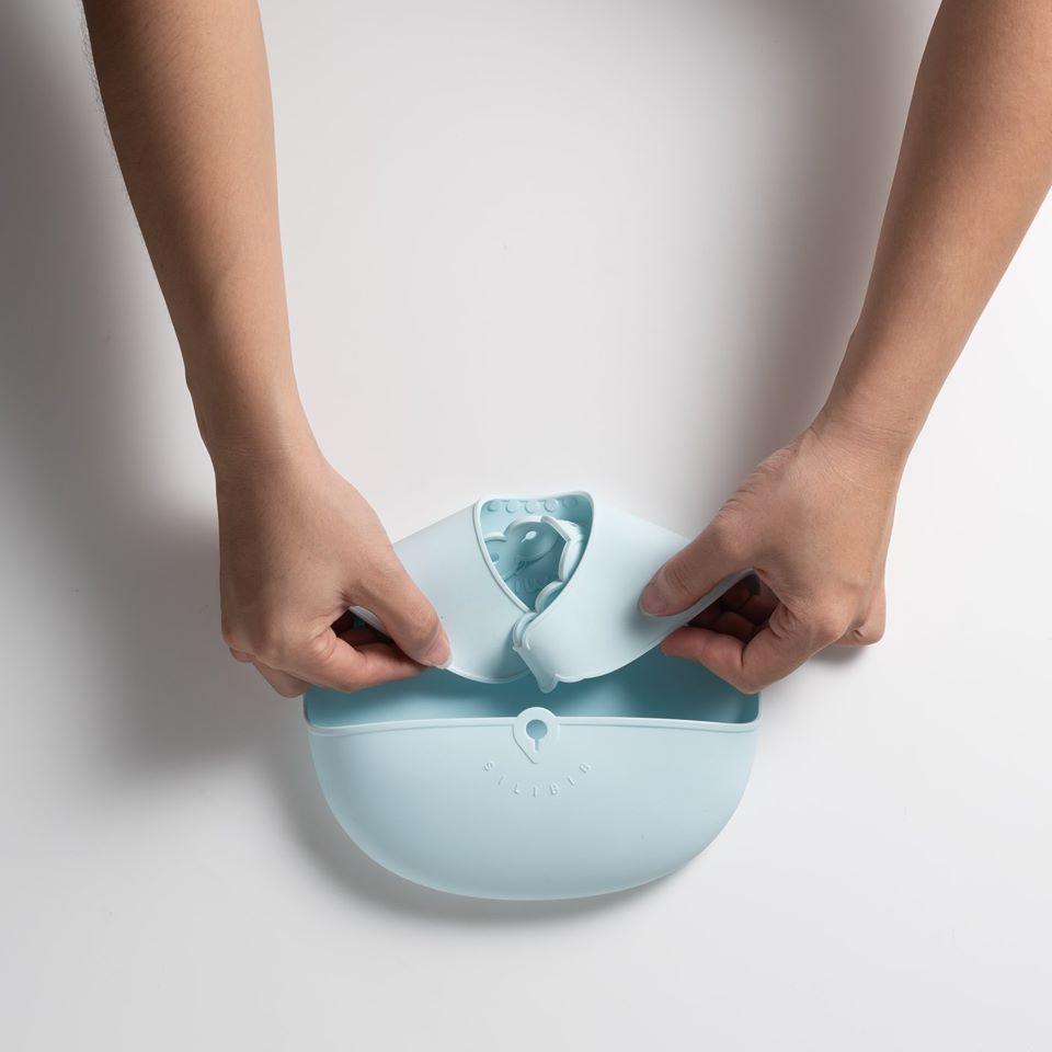 Miniware Roll &amp; Lock bib (Set of 2) - Silicone Bib in Aqua + Grey