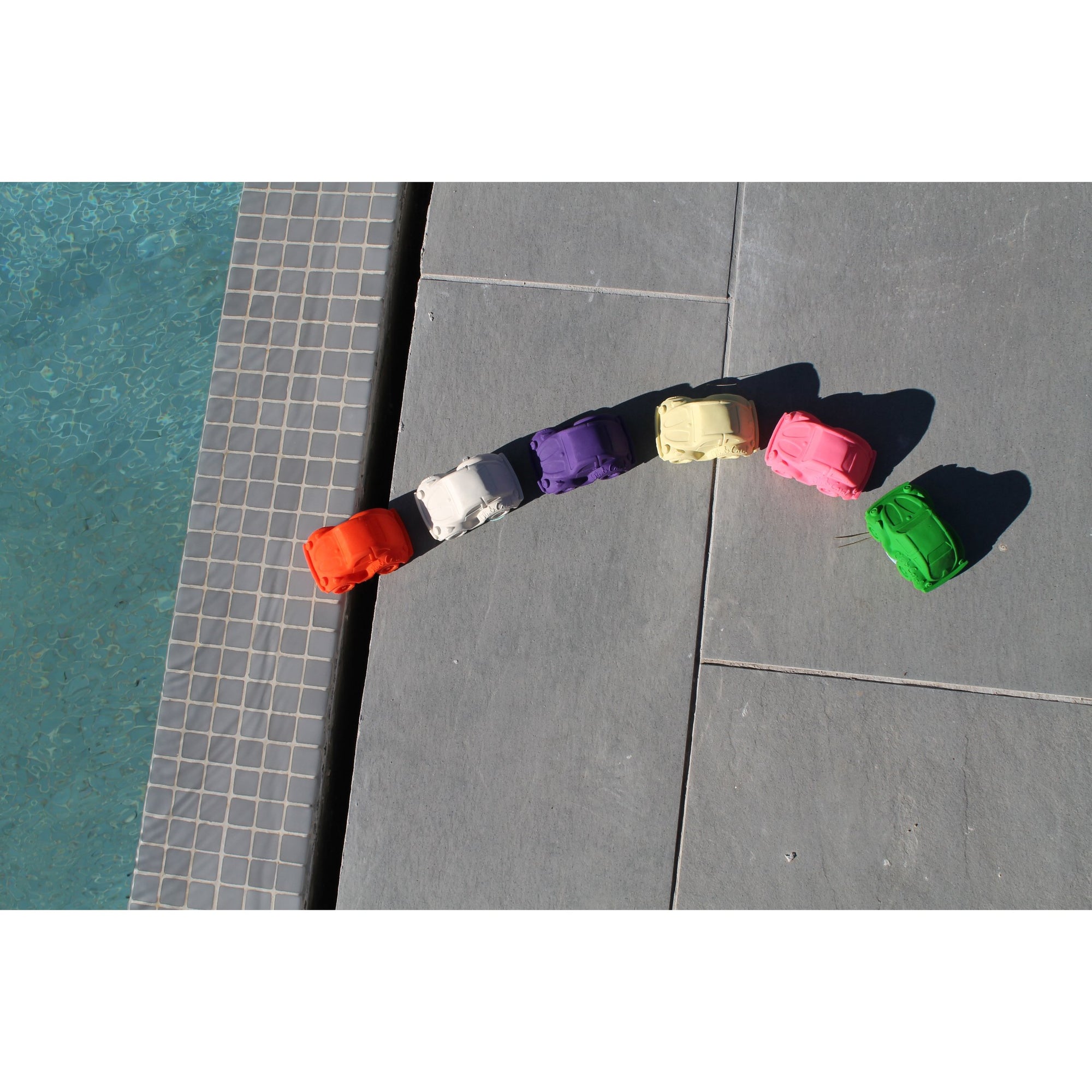 Oli & Carol Small Beetle Cars Teether