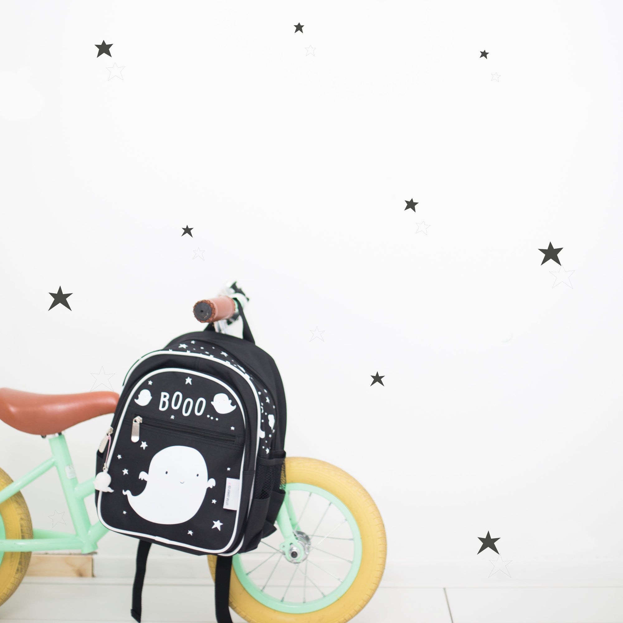 a-little-lovely-company-backpack-ghost- (7)
