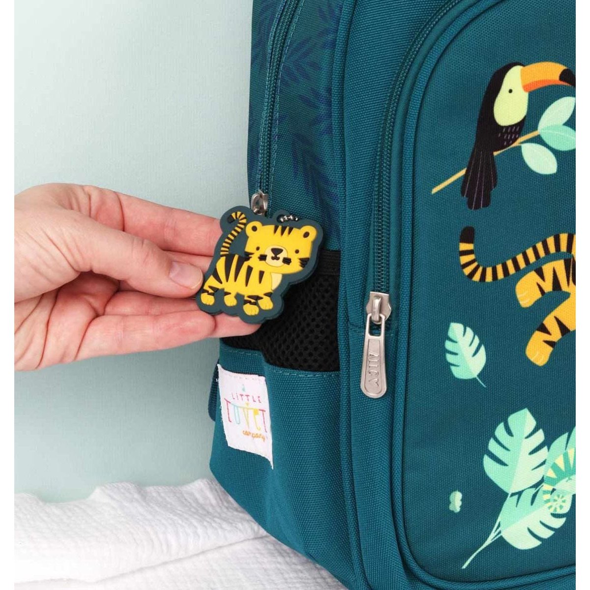 a-little-lovely-company-backpack-jungle-tiger- (4)