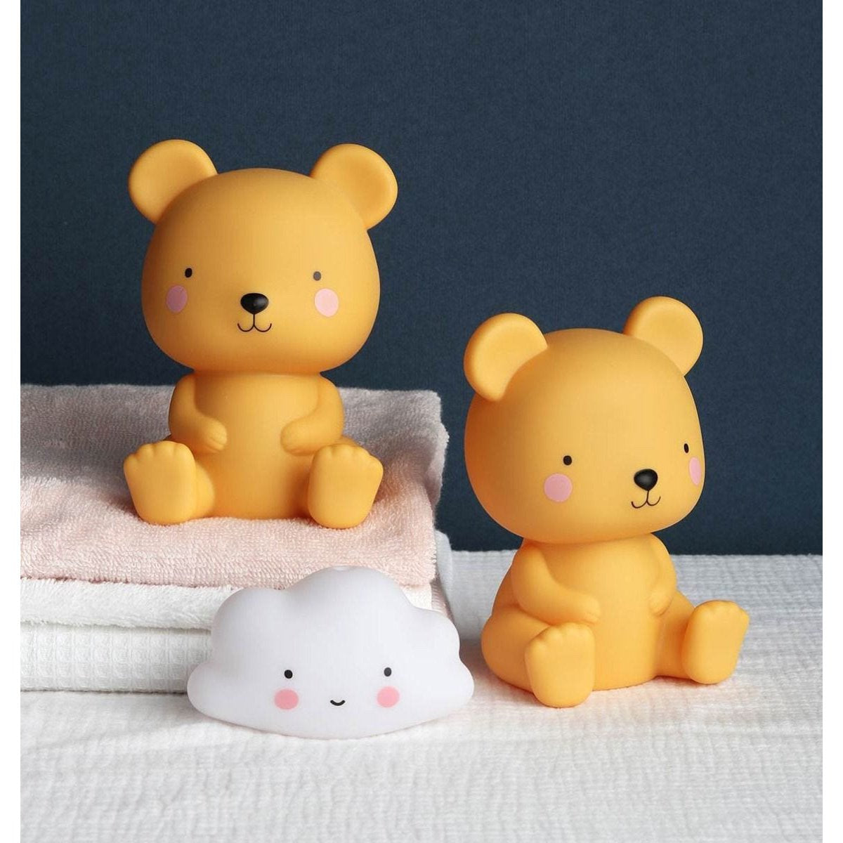 a-little-lovely-company-little-light-bear-salted-caramel- (9)
