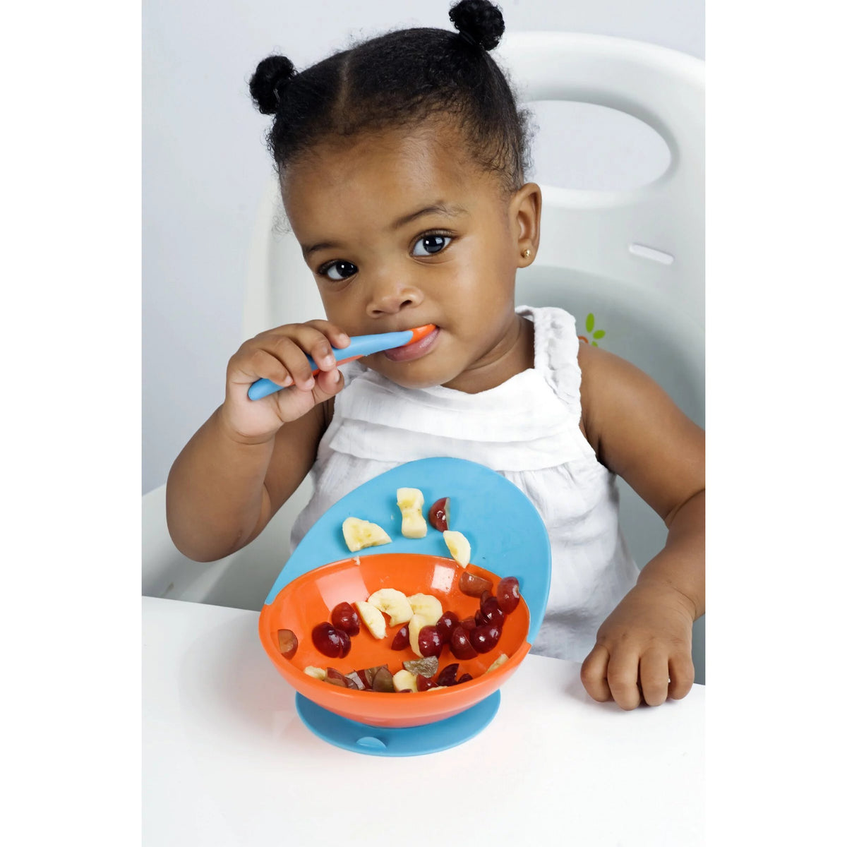 boon-catch-bowl-with-spill-catcher-blue- (2)