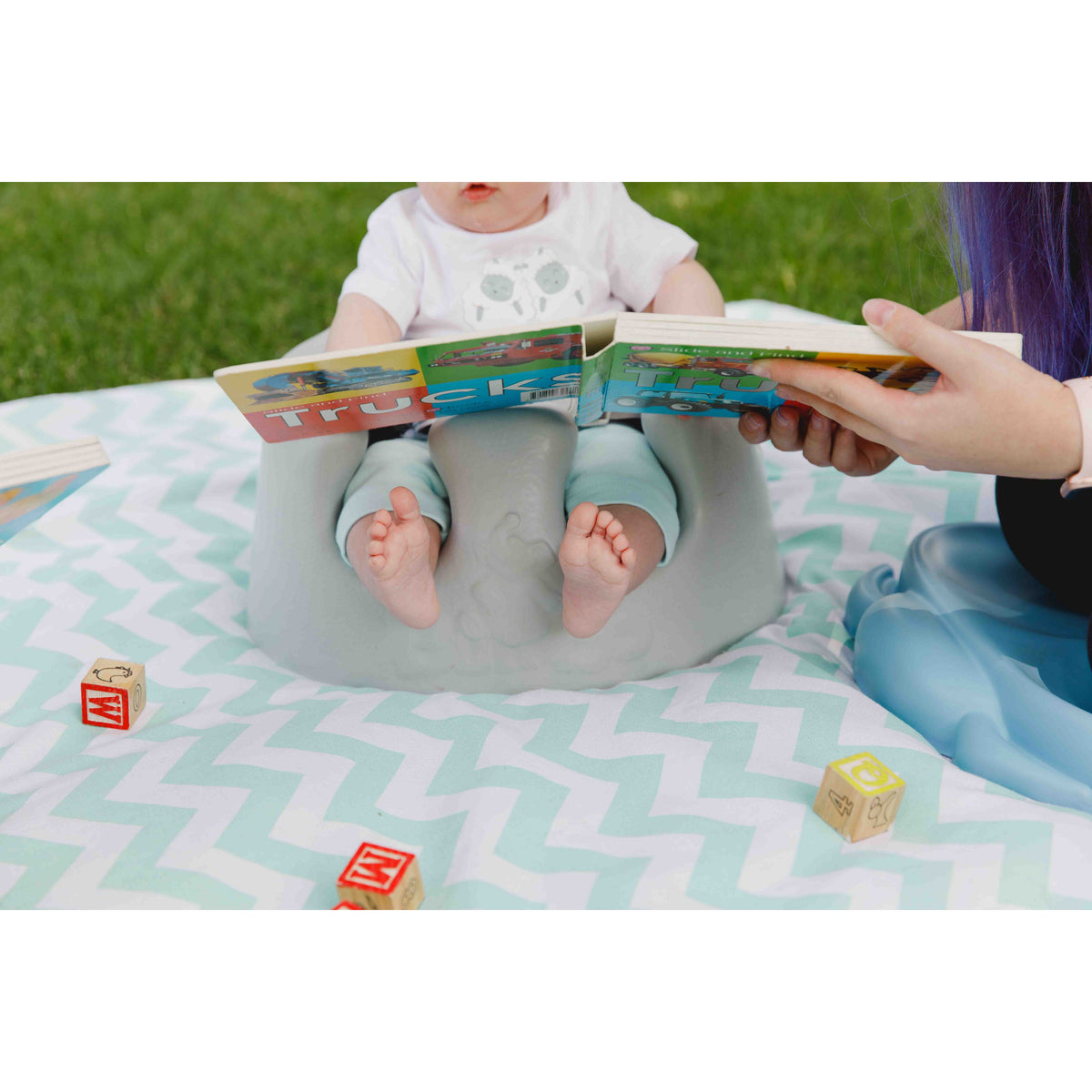 bumbo-floor-seat-grey- (7)