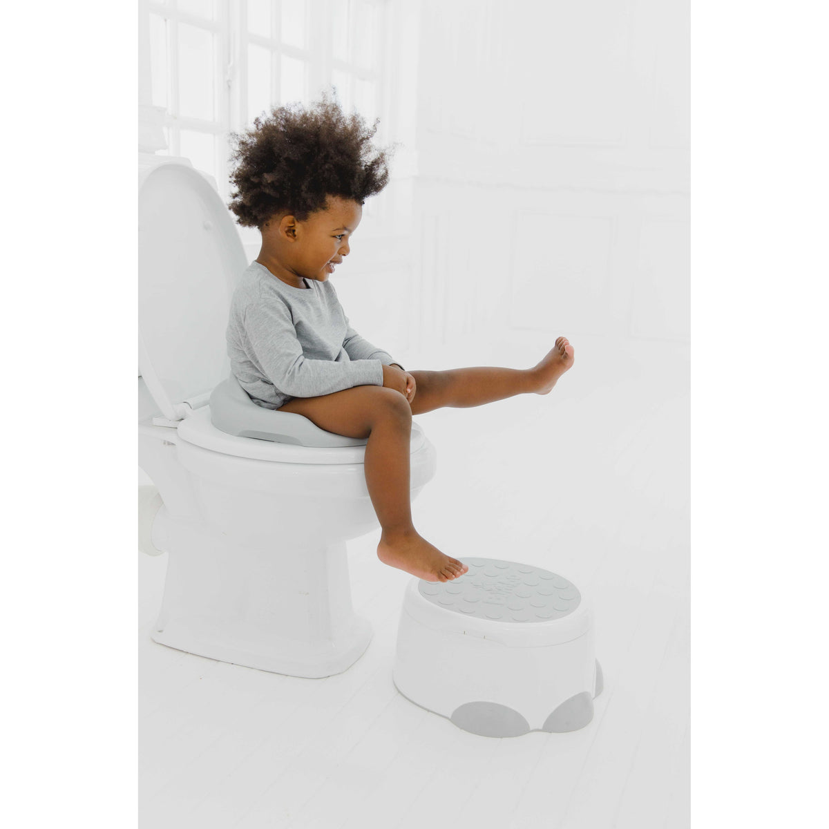 bumbo-toilet-trainer-grey- (2)