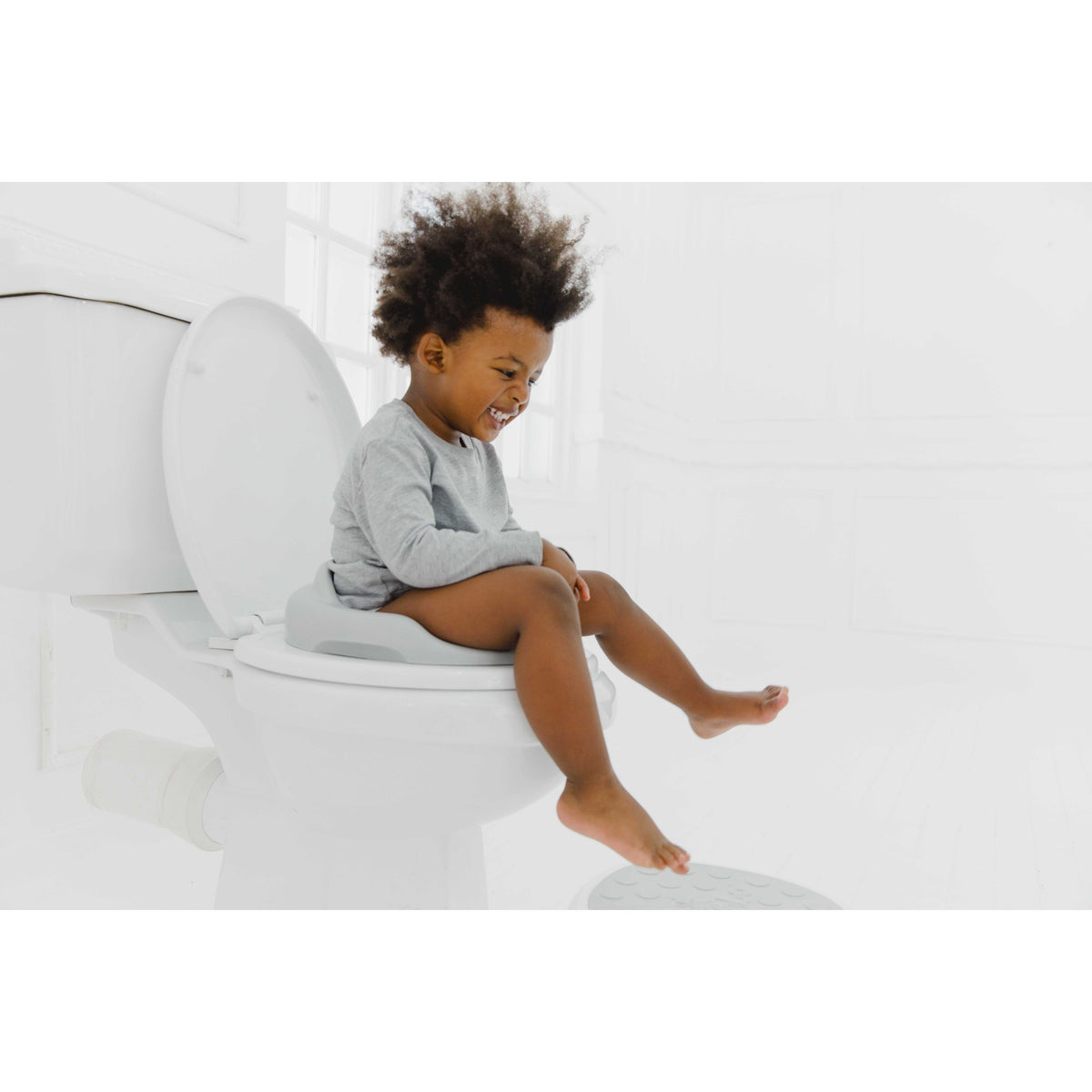 bumbo-toilet-trainer-grey- (3)