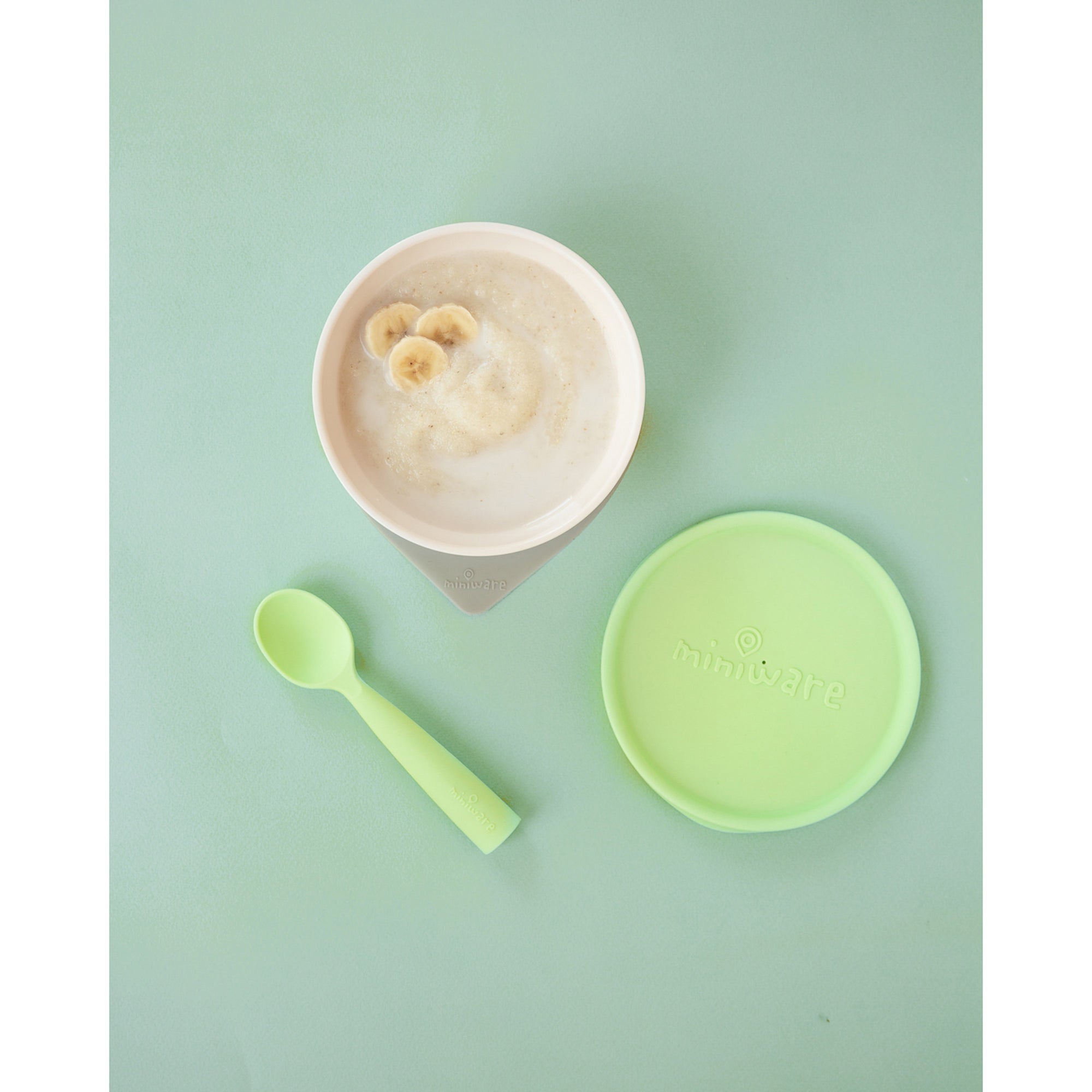 miniware-first-bite-set-pla-cereal-suction-bowl-vanilla-+-silicone-spoon-and-cover-in-cotton-keylime- (18)