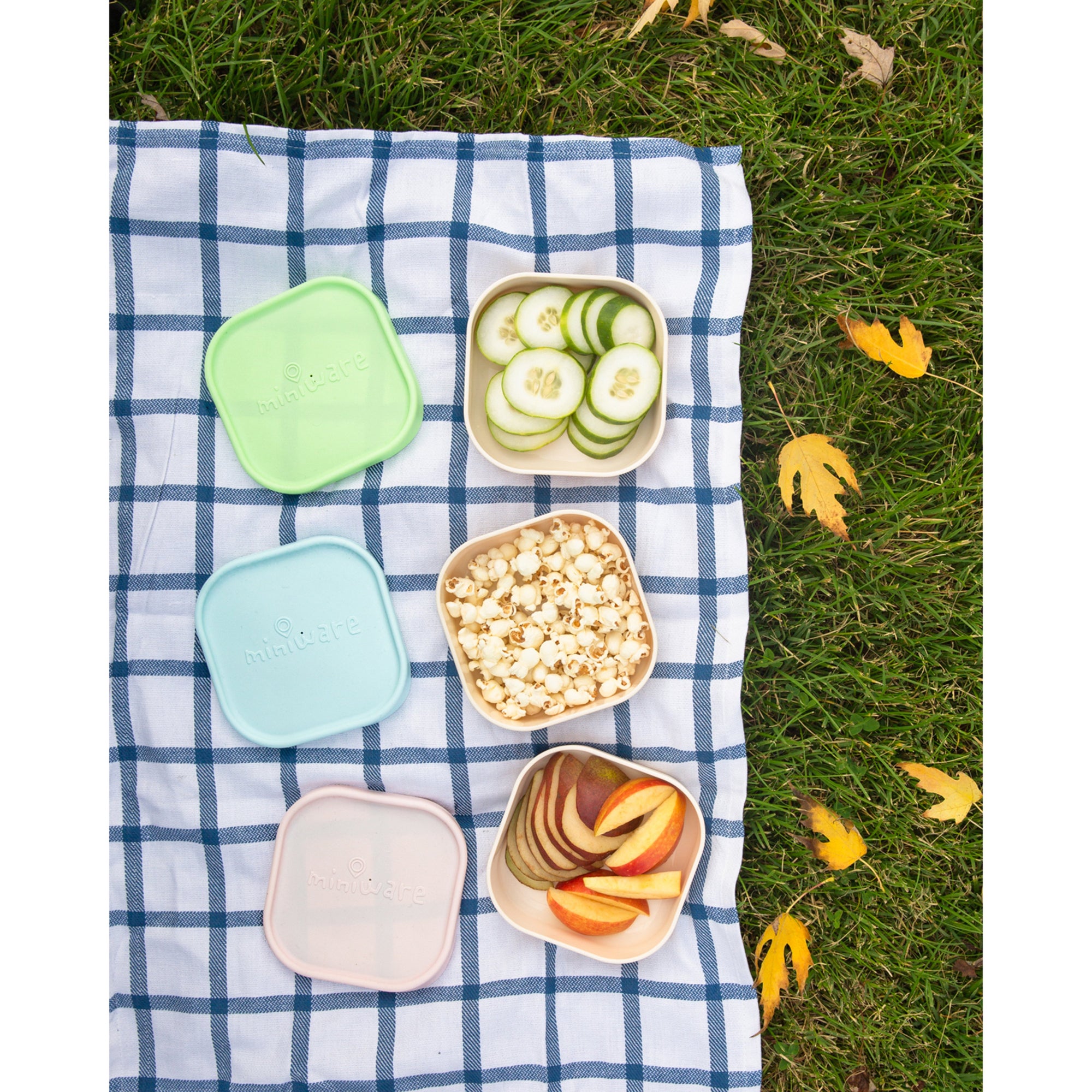miniware-snack-bowl-set-pla-suction-bowl-vanilla-+-silicone-cover-in-cotton-candy- (21)