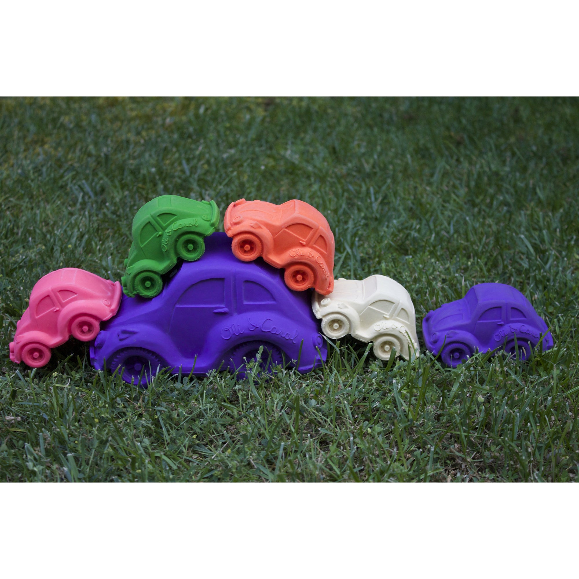 oli-&-carol-carl-the-car-xl-green- (8)