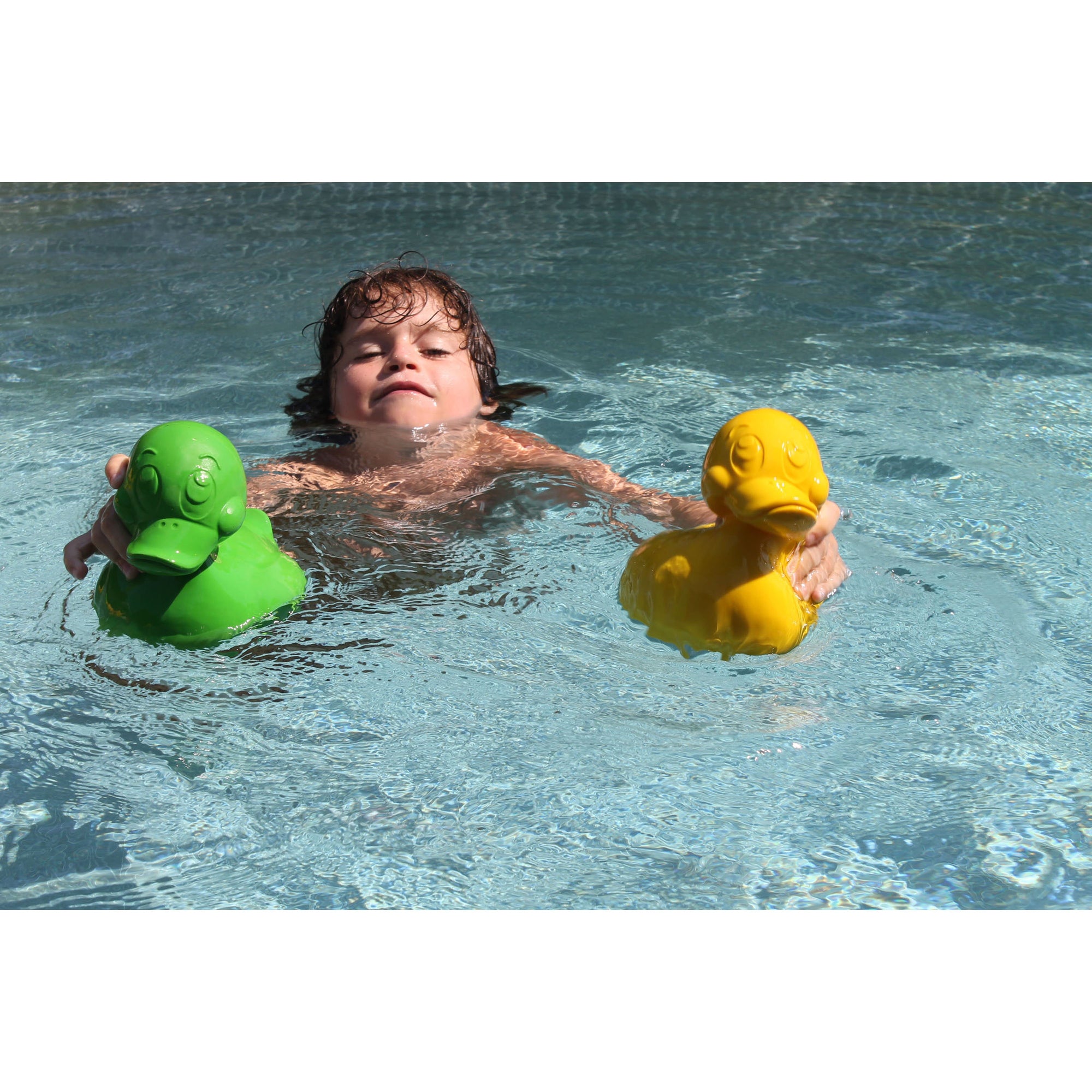 oli-&-carol-extra-large-monochrome-ducks-teether- (51)