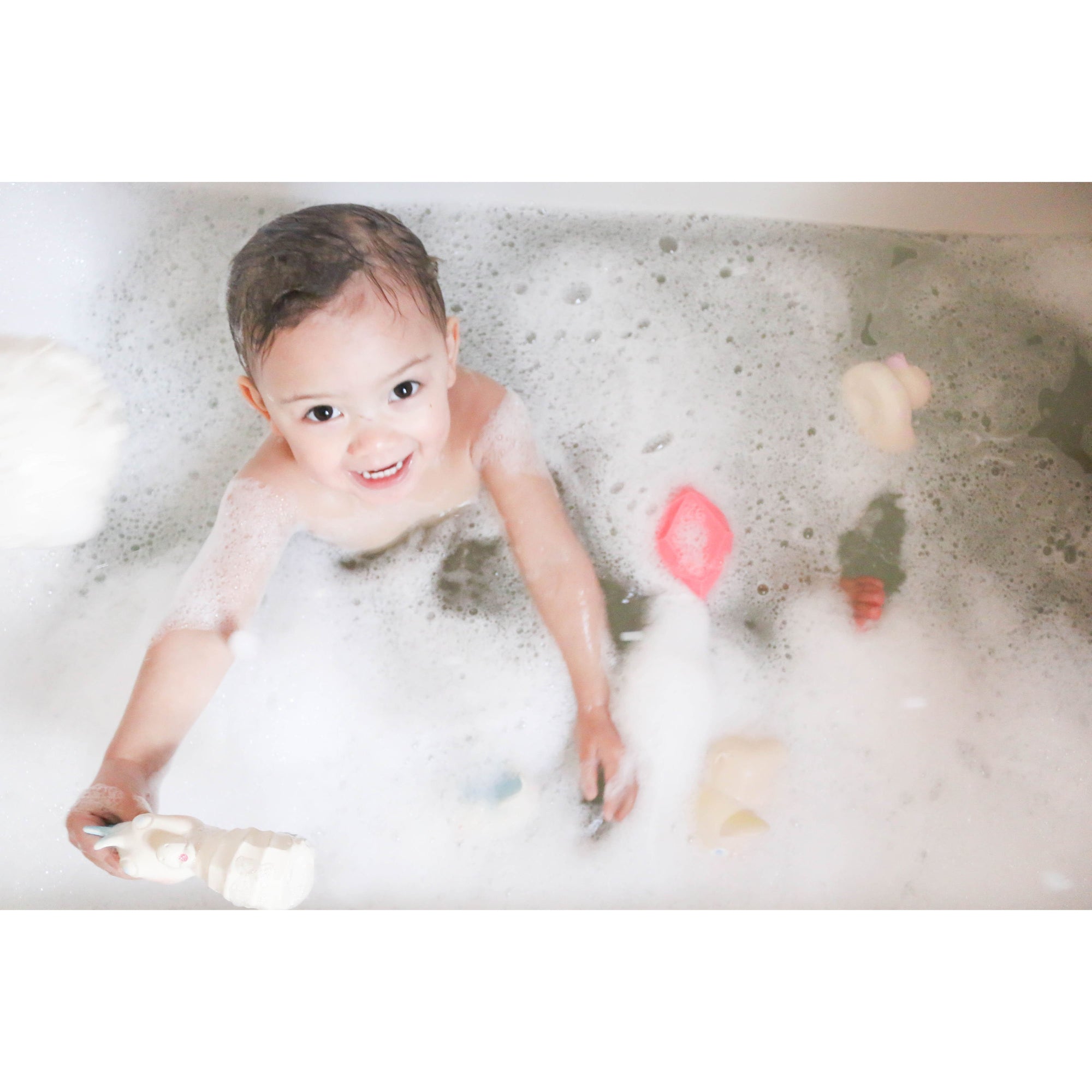 oli-&-carol-extra-large-spotty-ducks-teether- (17)