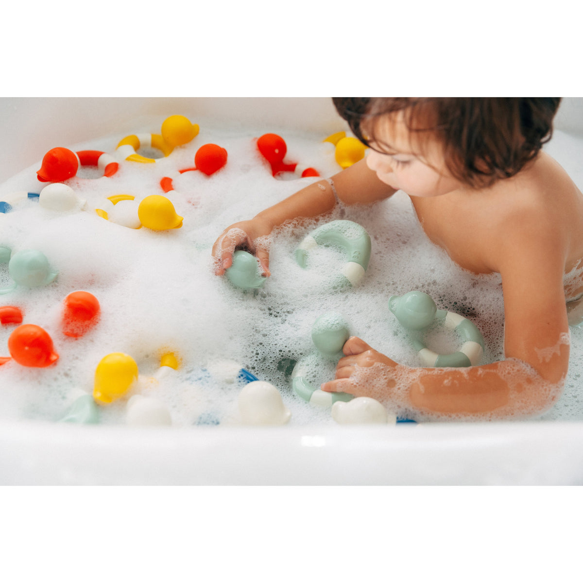 oli-&amp;-carol-floatie-duck-mint- (31)