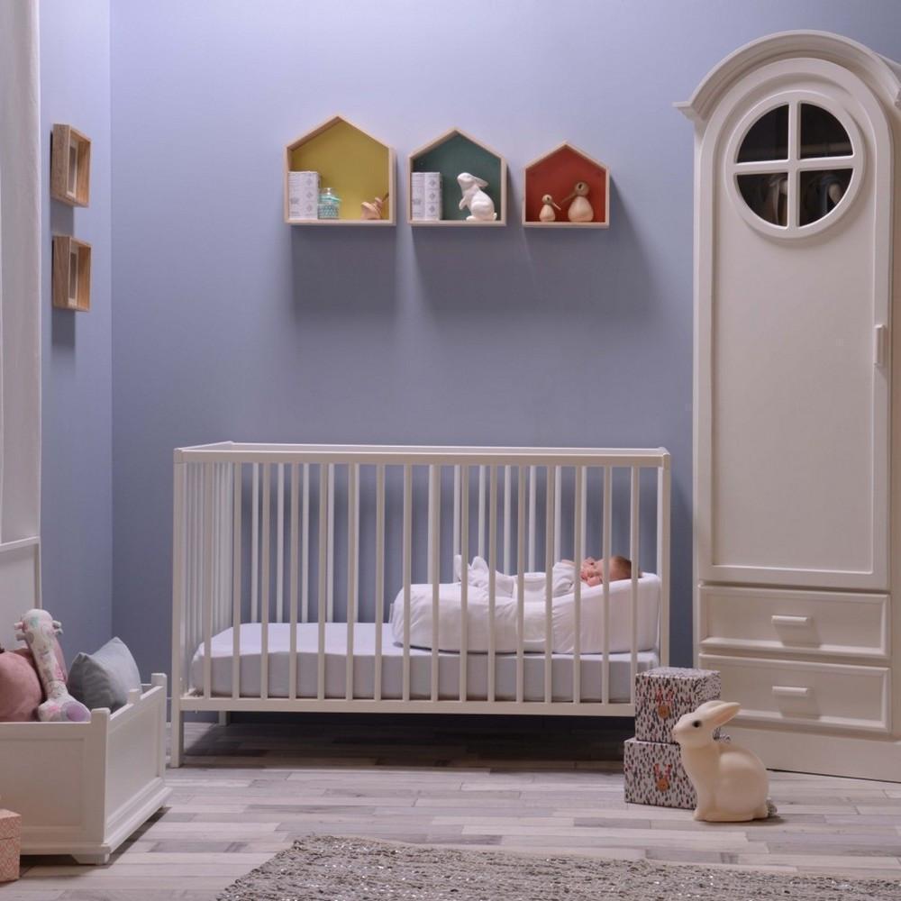 Red Castle Cocoonababy® Nest with Fitted Sheet - White
