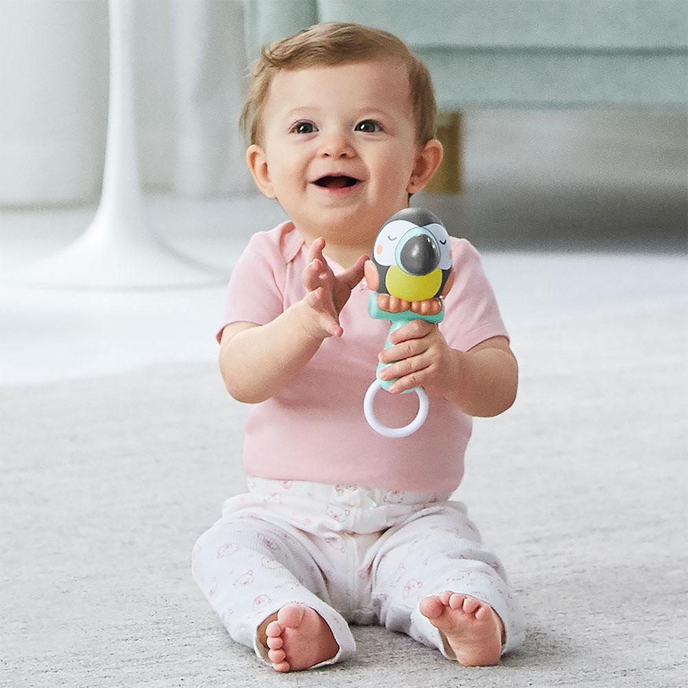 skip-hop-tropical-paradise-toucan-maraca-rattle- (3)