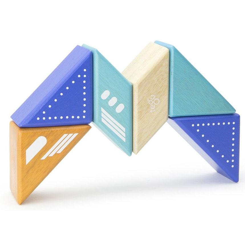 tegu-travel-pal-jet-plane-magnetic-wooden-blocks- (8)